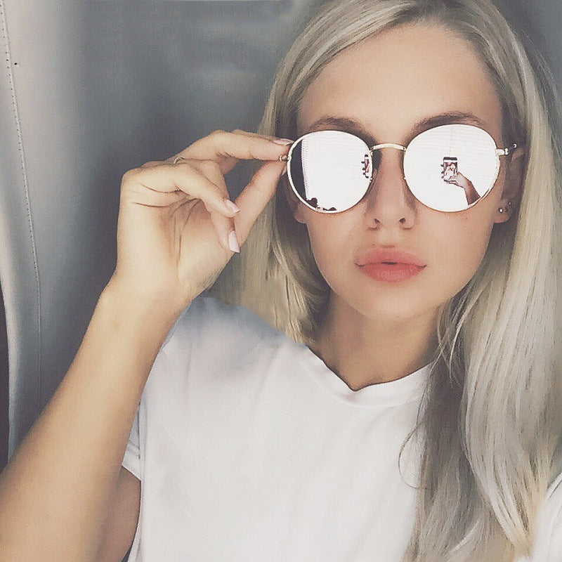 Metallic sunglasses 